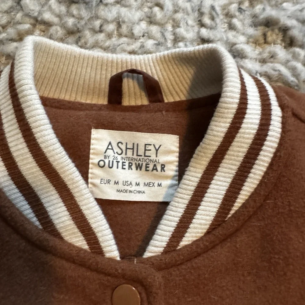 Ashley Outerwear‎ Embroidered Varsity Jacket Mushrooms Brown Medium Boho Hippie